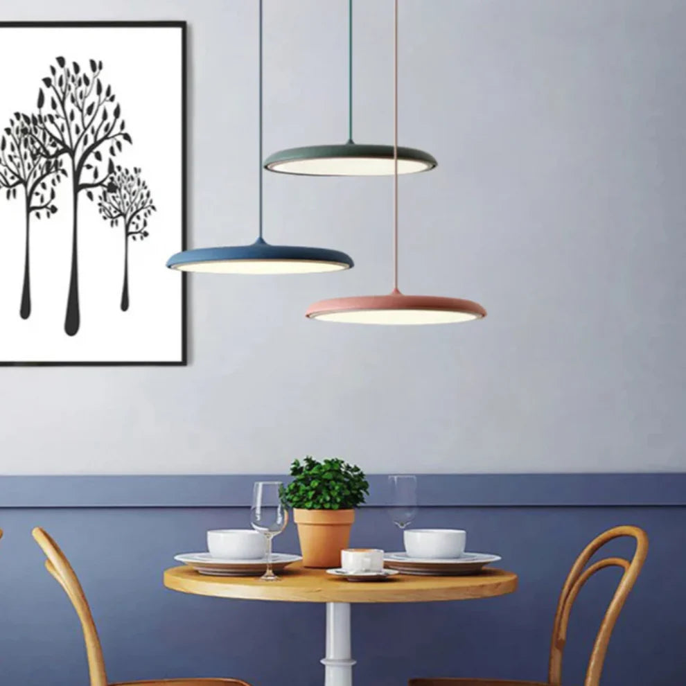 Lampa wisząca skandynawska – Nowoczesny design – Drewno i metal – Do salonu lub jadalni