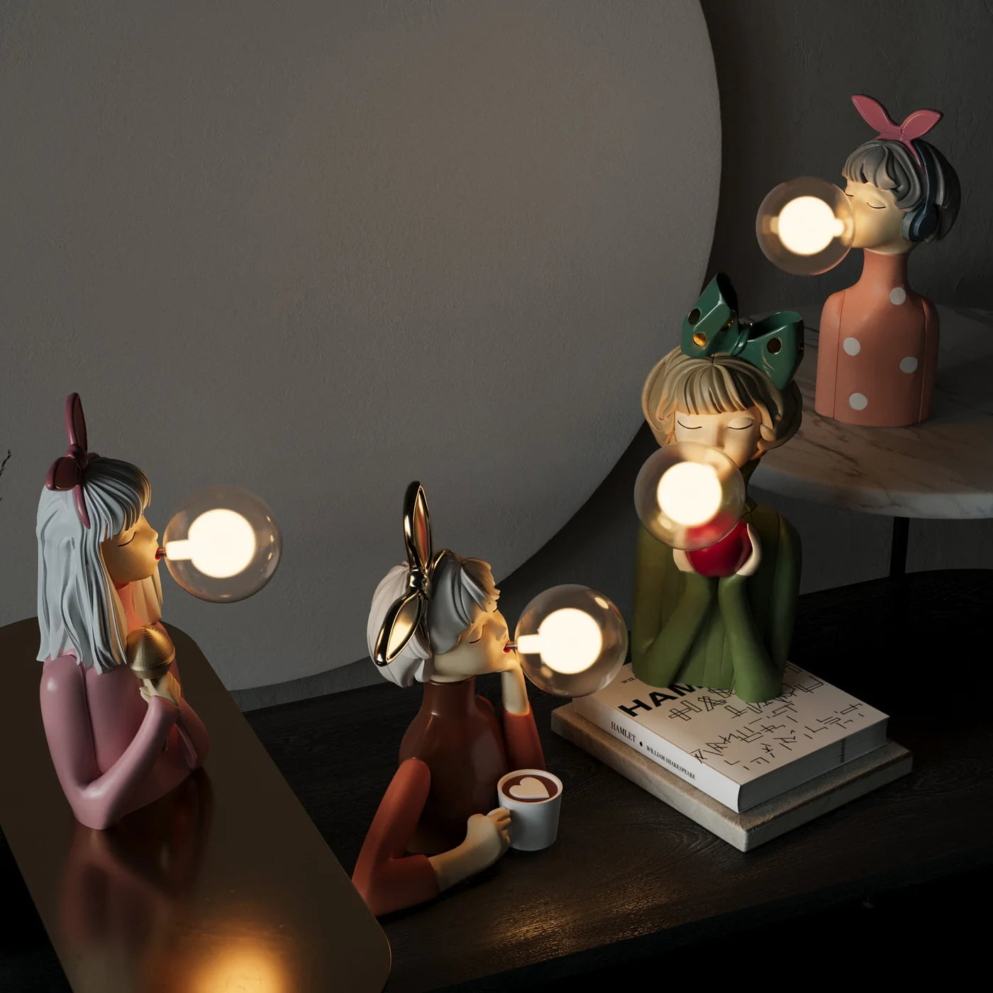 Dekoracyjna Lampa Stołowa z Figurkami