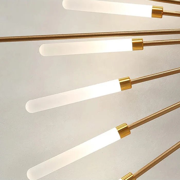 Duża lampa sufitowa o promiennym designie - Złoty