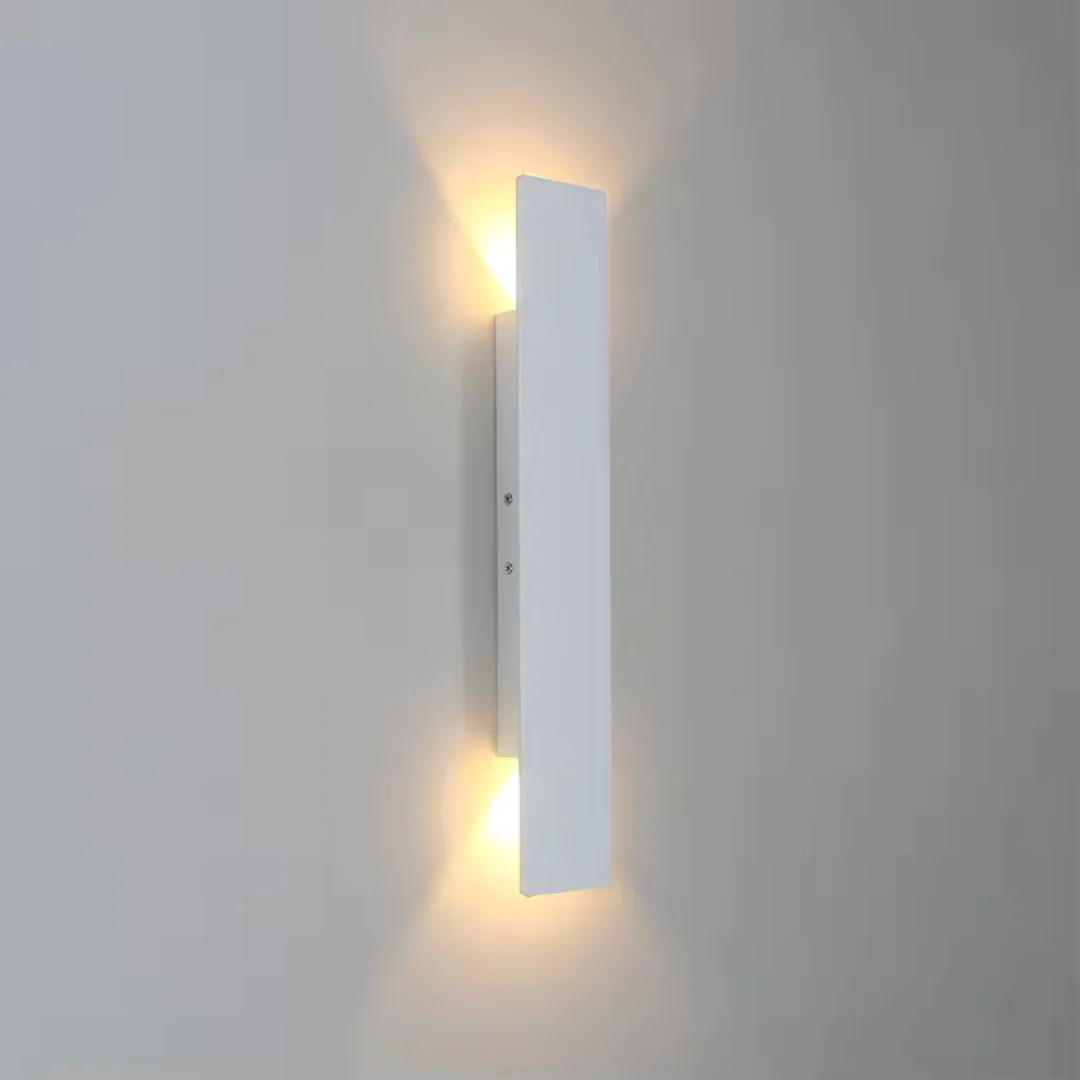 Aluminiowa lampa ścienna zewnętrzna – LED – Nowoczesny design