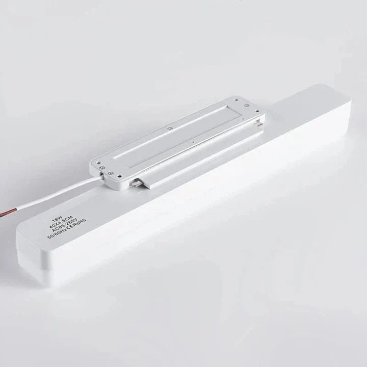 Lampa nad lustro o nowoczesnym montażu ściennym - Zimna biel