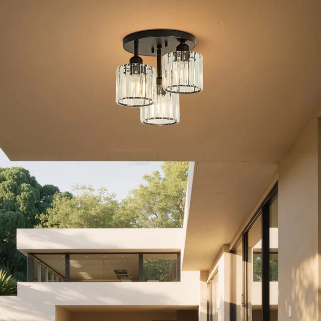 Lampa sufitowa z metalową podstawą i szklanymi kloszami - Złoty