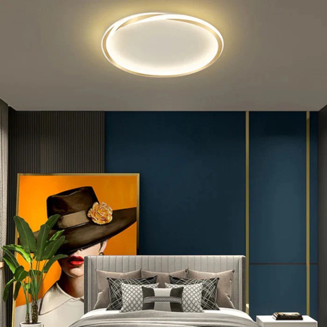 Lampa sufitowa z okrągłą konstrukcją i akrylową osłoną - Złoty