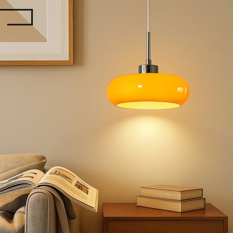 Lampa Sufitowa ze Szklanym Kloszem i Metalową Podstawą - Biały