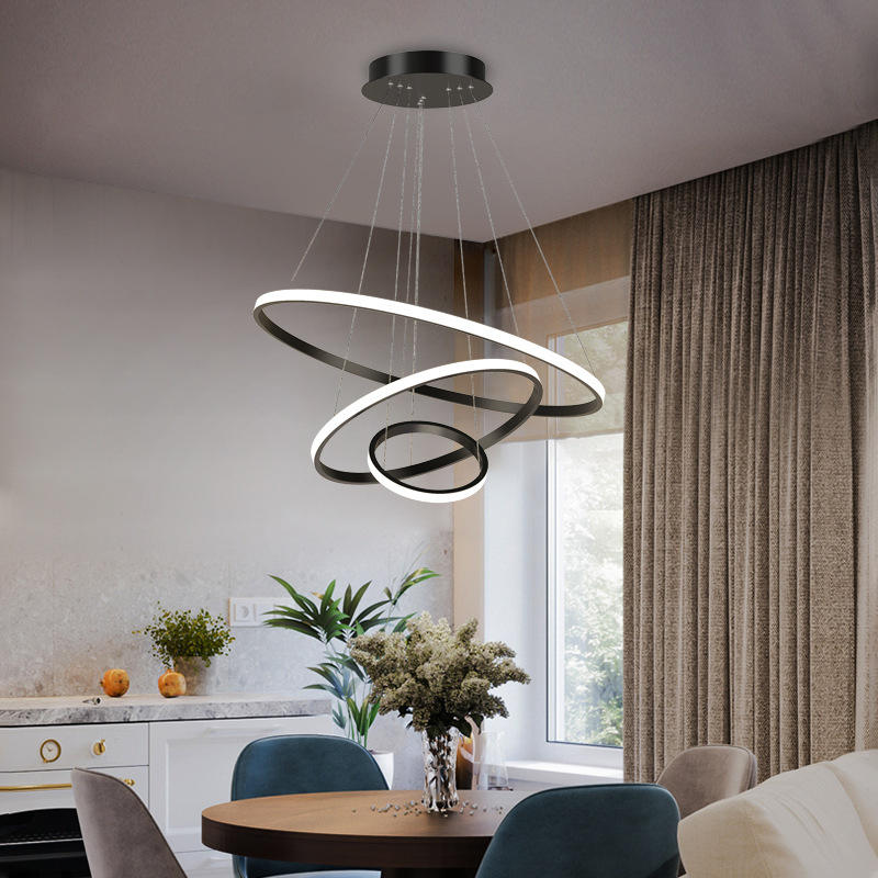 Lampa Wisząca LED z Okręgami – Model Nad Stół - Złoty