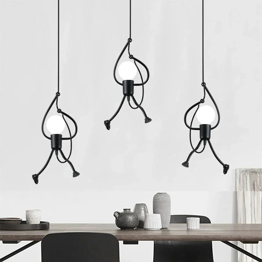 Lampa wisząca w kształcie postaci - Styl: 3 lampy w okręgu