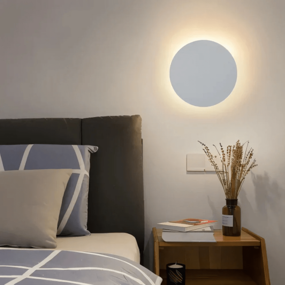 Okrągła Lampa Ścienna LED – Nowoczesne i Minimalistyczne Oświetlenie do Wnętrz - Czarny
