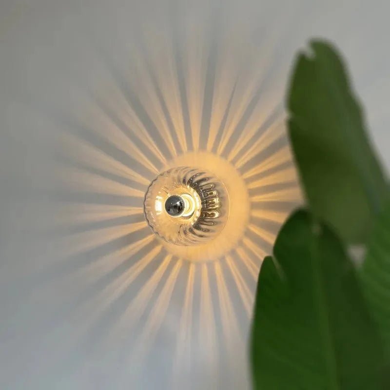 Szklana Lampa Ścienna – Styl Skandynawski - Srebrna