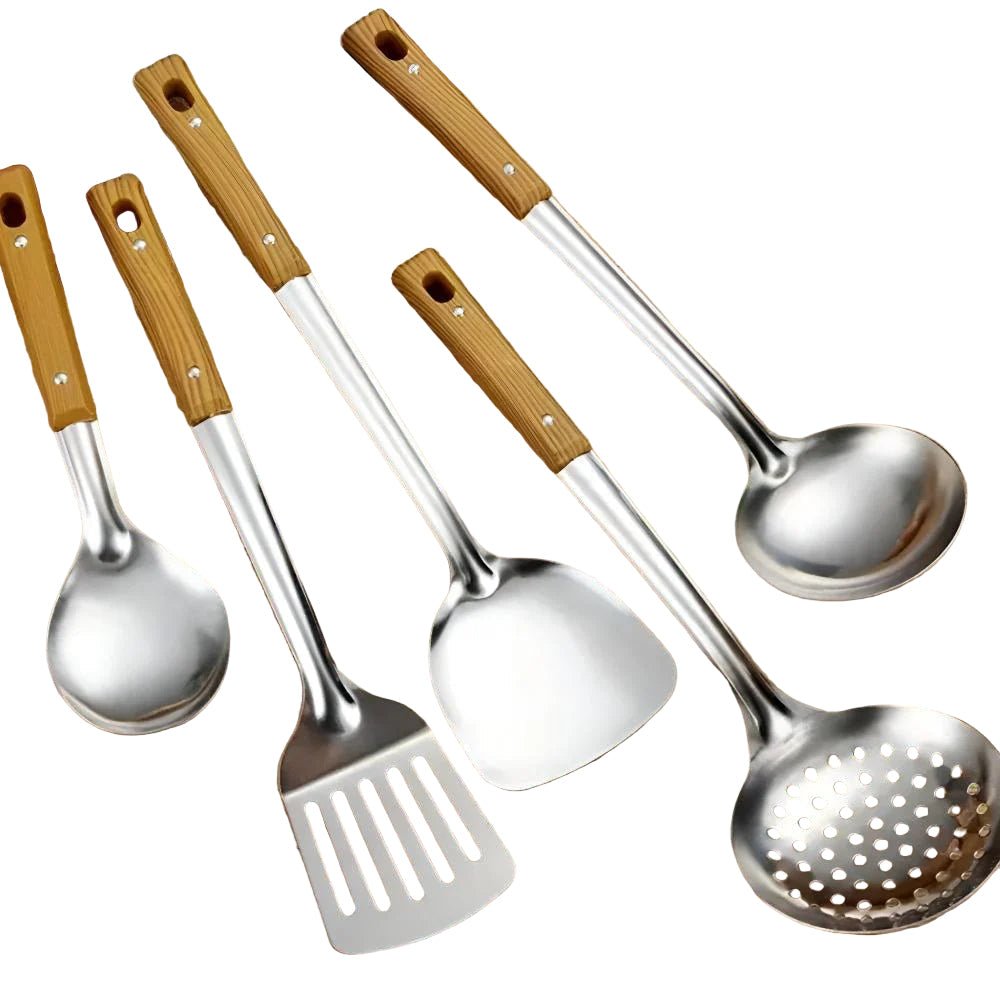 Zestaw kuchenny ze stali nierdzewnej z możliwością zawieszania -