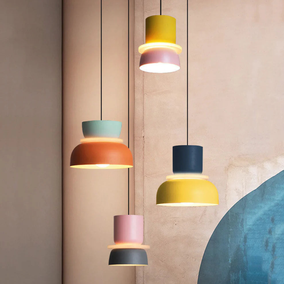 Lampa wisząca z aluminium o nowoczesnym, kontrastowym kształcie