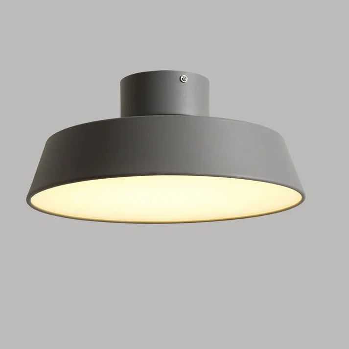 Okrągła lampa sufitowa z trójkolorowym oświetleniem LED