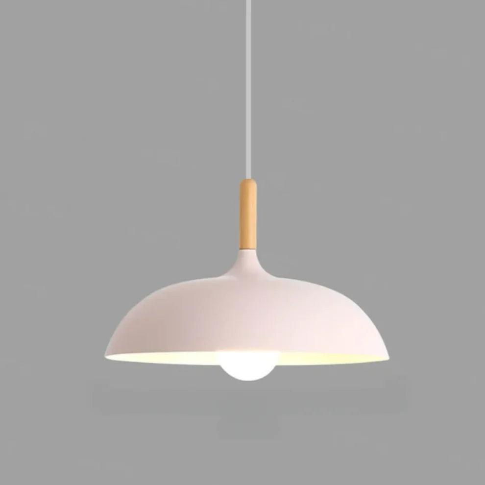 Wisząca lampa z drewna i aluminium