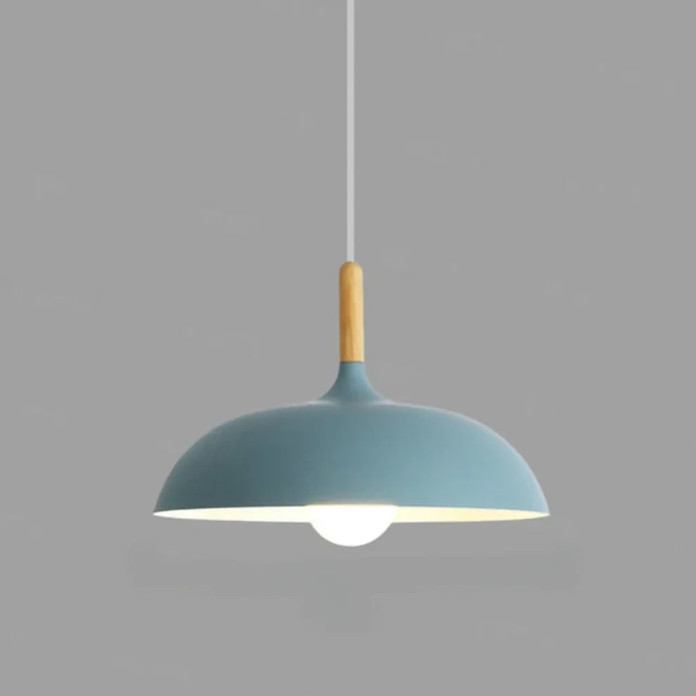 Wisząca lampa z drewna i aluminium