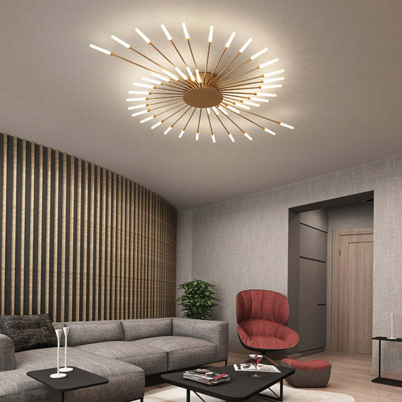 Duża lampa sufitowa o promiennym designie