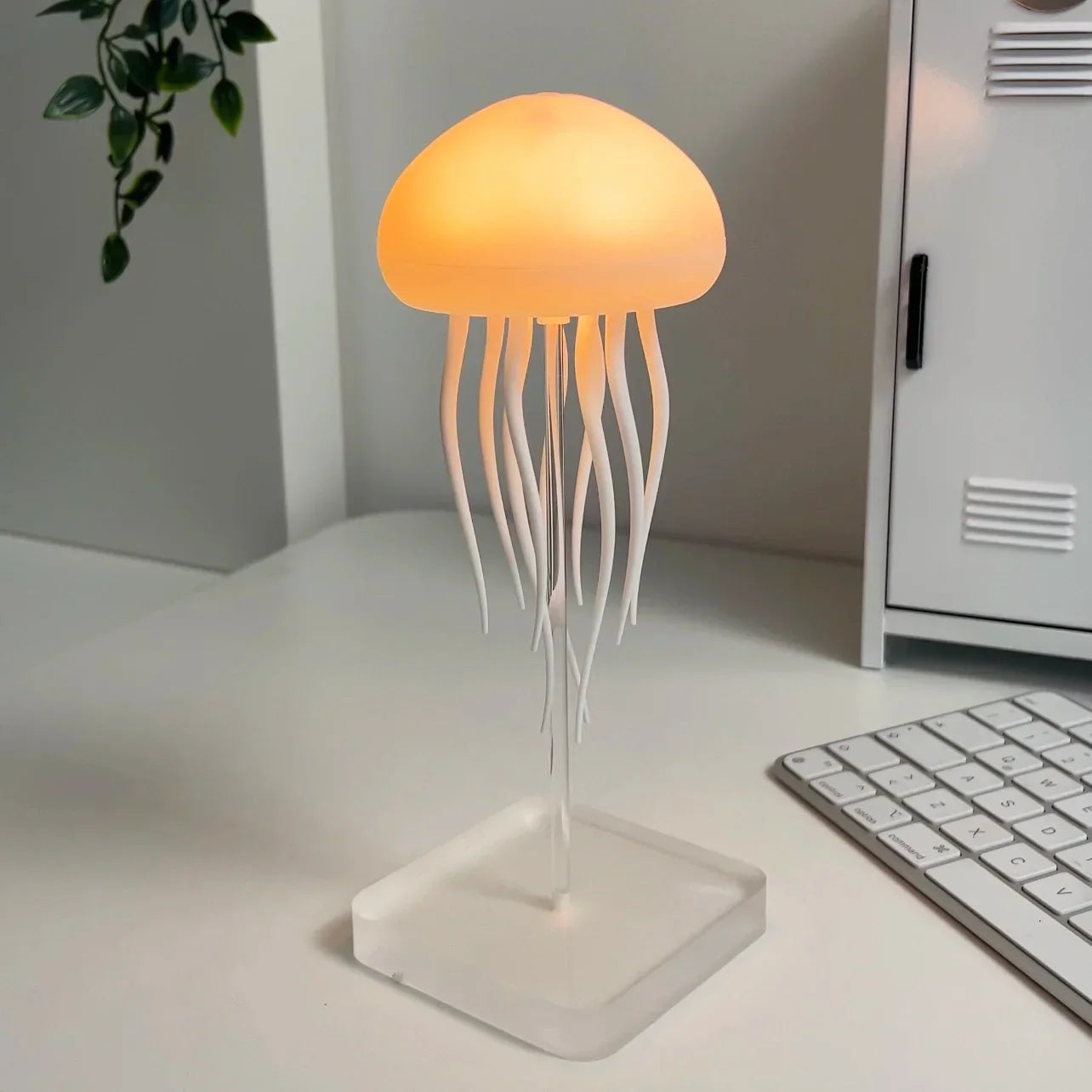 Dekoracyjna lampa stołowa LED w kształcie meduzy