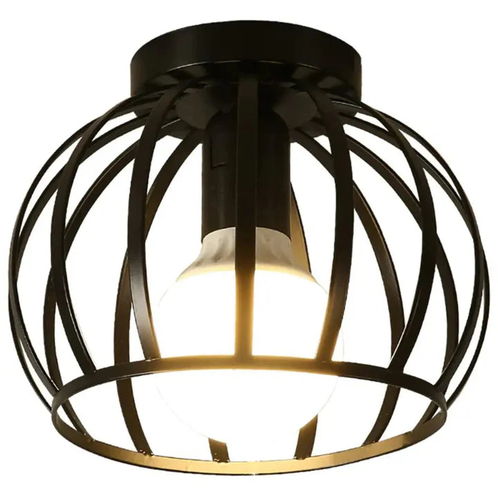 Lampa sufitowa industrialna z metalową klatką
