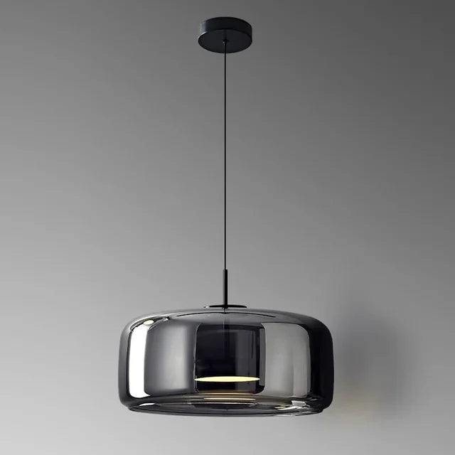Szklana lampa sufitowa z okrągłym kloszem