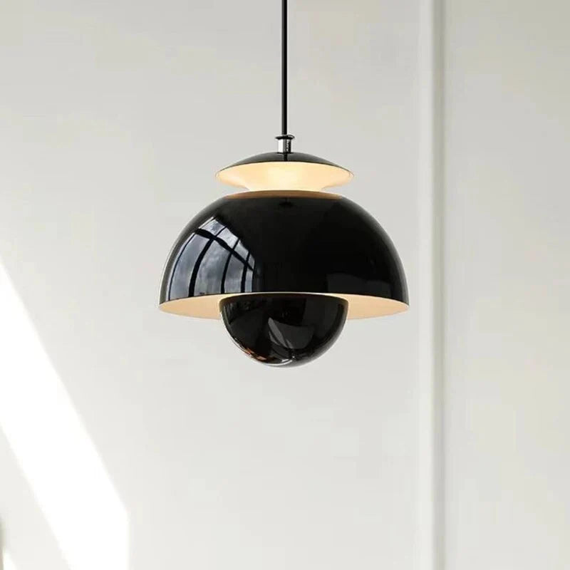 Skandynawska lampa wisząca LED w stylu kwiatowym