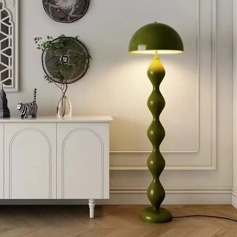 Lampa stojąca metalowa z 3 punktami LED