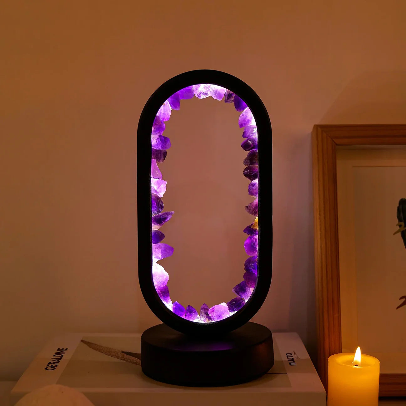 Lampa dekoracyjna z ametystem – akcent świetlny do wnętrz