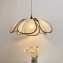 Drewniana lampa wisząca w kształcie grzyba