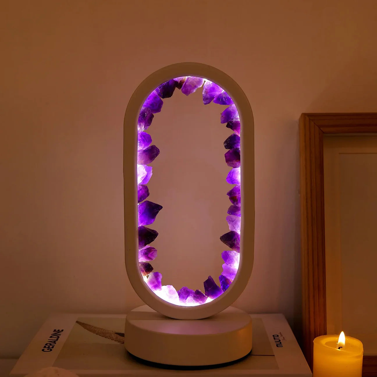 Lampa dekoracyjna z ametystem – akcent świetlny do wnętrz