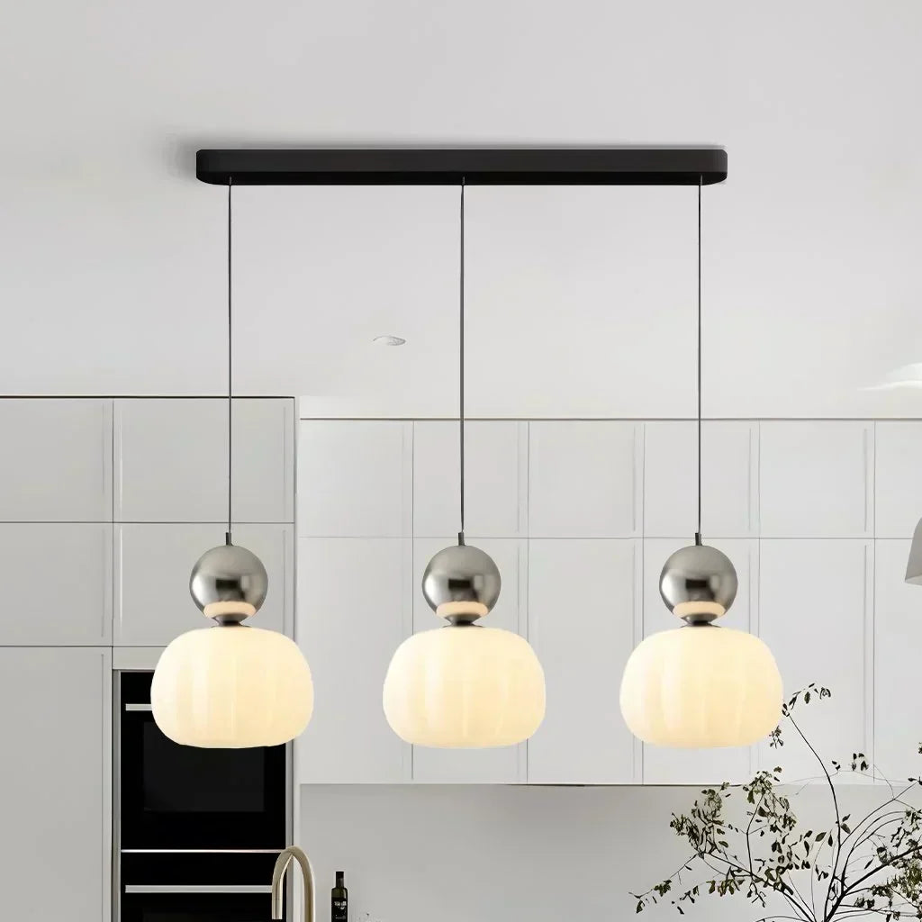 Szklana Lampa Wisząca – Styl Art Deco