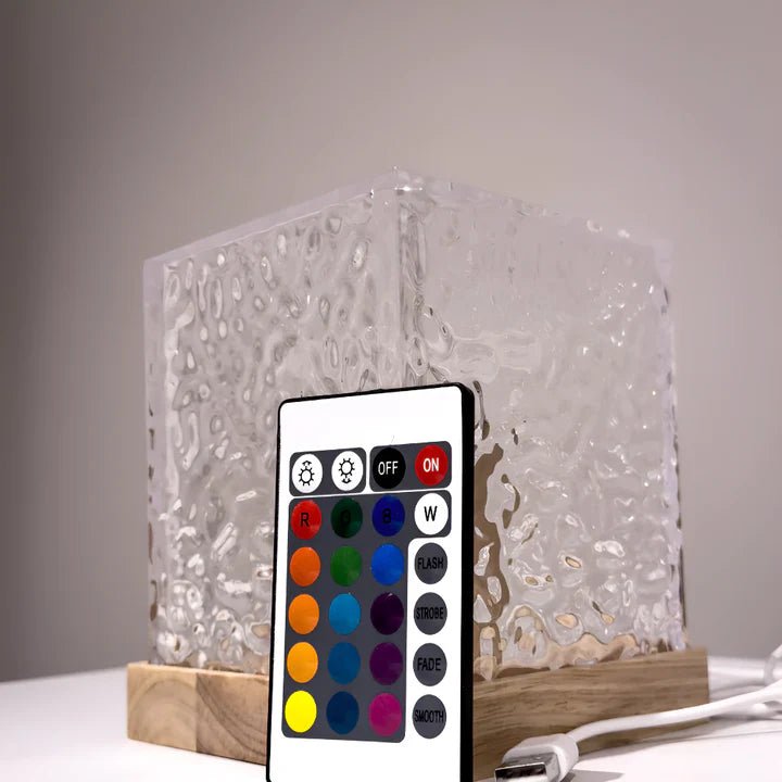Drewniana lampa LED ze zmianą kolorów - 