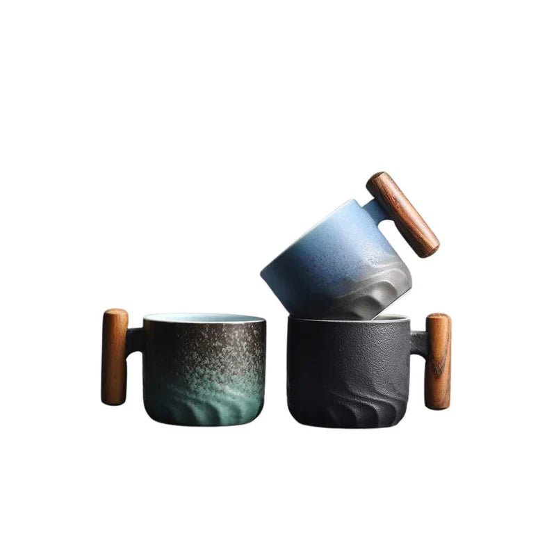 Kubek Ceramiczny z Drewnianym Uchem - A