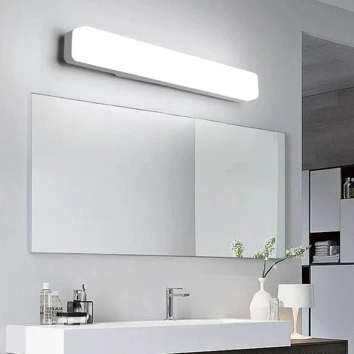Lampa nad lustro o nowoczesnym montażu ściennym - Zimna biel