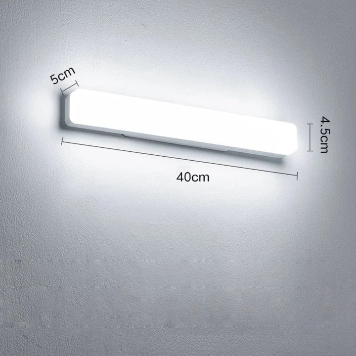 Lampa nad lustro o nowoczesnym montażu ściennym - Zimna biel