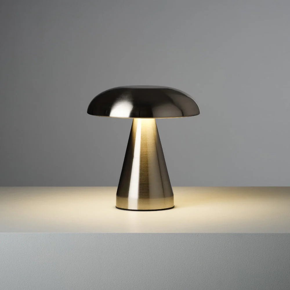 Lampa Stołowa w Stylu Retro z Nowoczesnym LED - Złoty