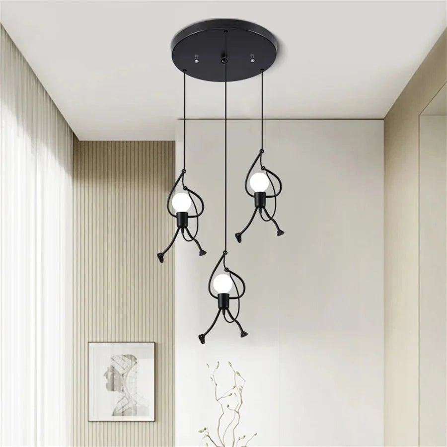 Lampa wisząca w kształcie postaci - Styl: 3 lampy w okręgu