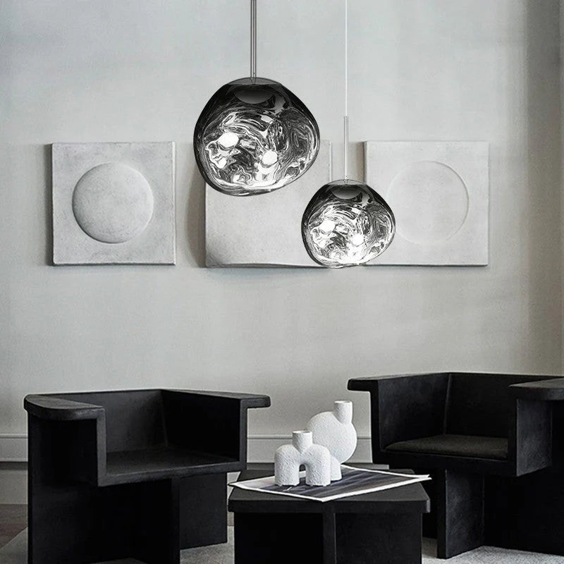 Lampa Wisząca ze Szkła o Organicznej Formie