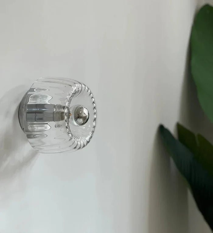 Szklana Lampa Ścienna – Styl Skandynawski - Srebrna